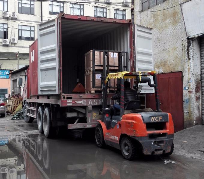 Grosir PC200 PC200-5 PC200-3 PC200-5A/B/C/D Roller Jalur untuk Bagian Undercarriage Excavator 10